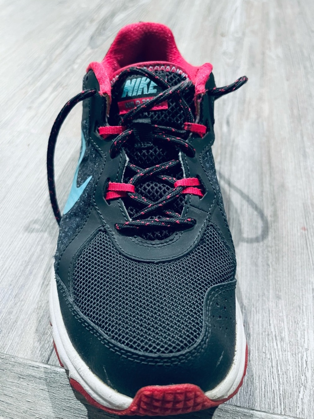 Nike Wild Trail Sneaker - Black & Pink - Picture 3 of 8